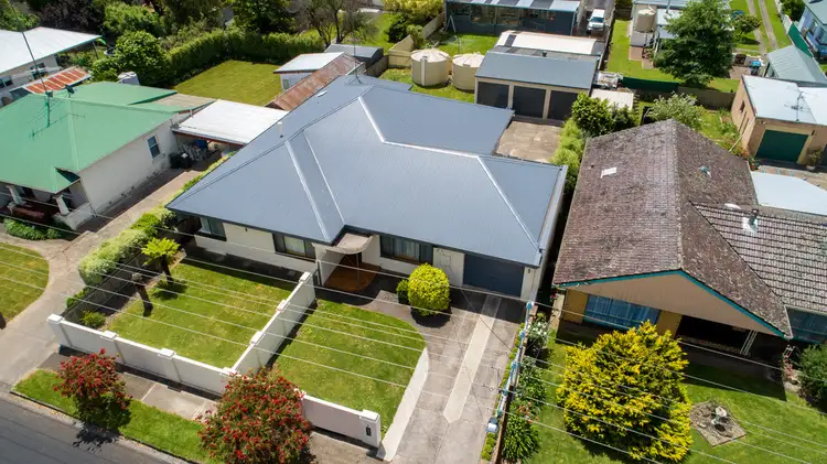 Fifth view of Homely house listing, 8 Ellis Street, Mount Gambier SA 5290