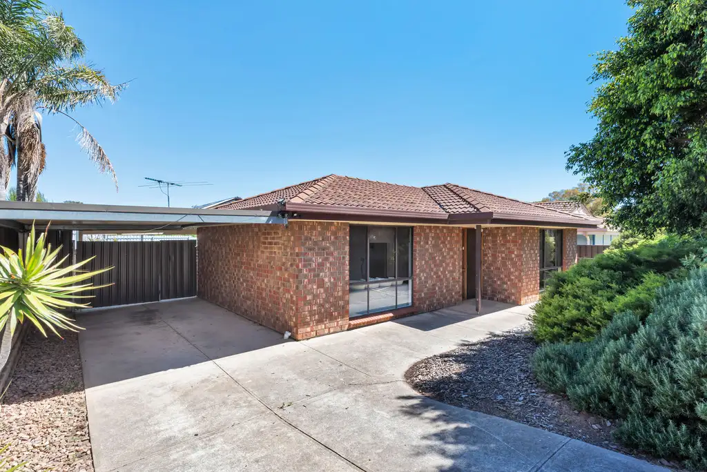 Main view of Homely house listing, 8 Claridge Court, Huntfield Heights SA 5163