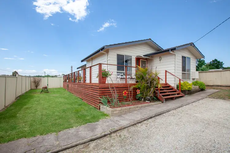 11 Oxford st, Greta NSW 2334
