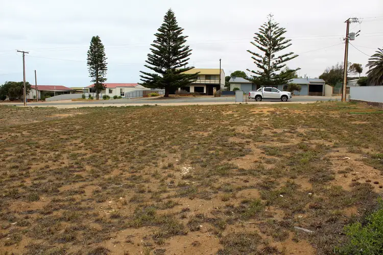 40 OLOUGHLIN TERRACE, Port Neill SA 5604