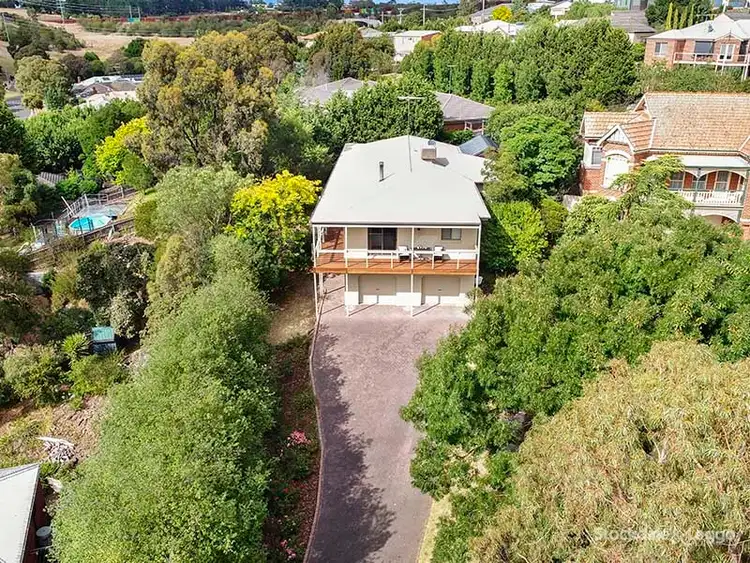 1 Hargrave Cres, Wandana Heights VIC 3216