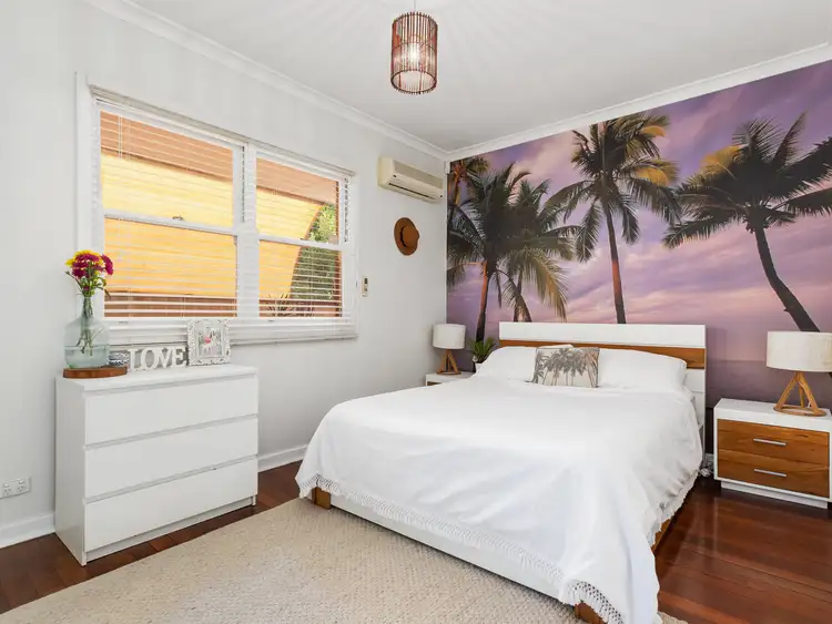 11 Cameron St, Embleton WA 6062