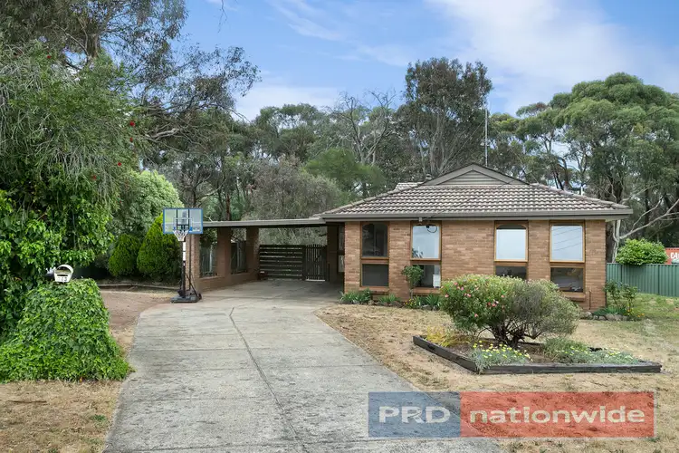 2 Hyde Park Road, Creswick VIC 3363