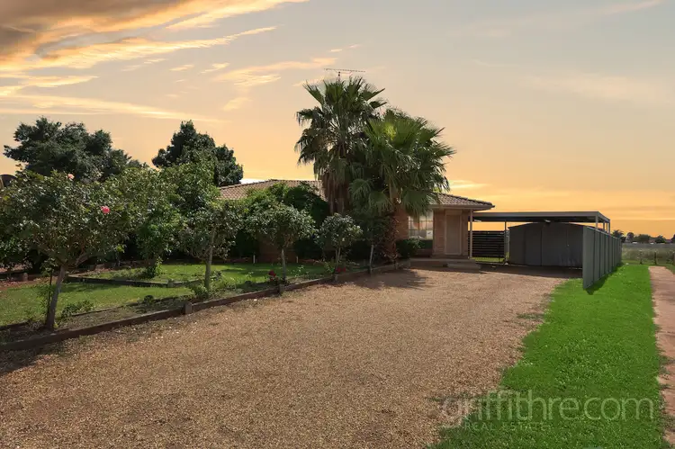6 Graves Place, Griffith NSW 2680