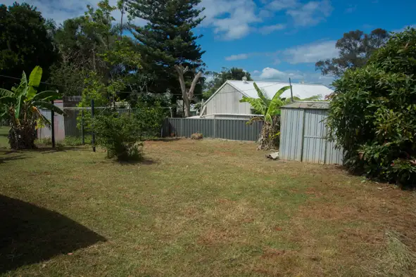 Fifth view of Homely house listing, 21 LEONIE CRESCENT, Lamb Island QLD 4184