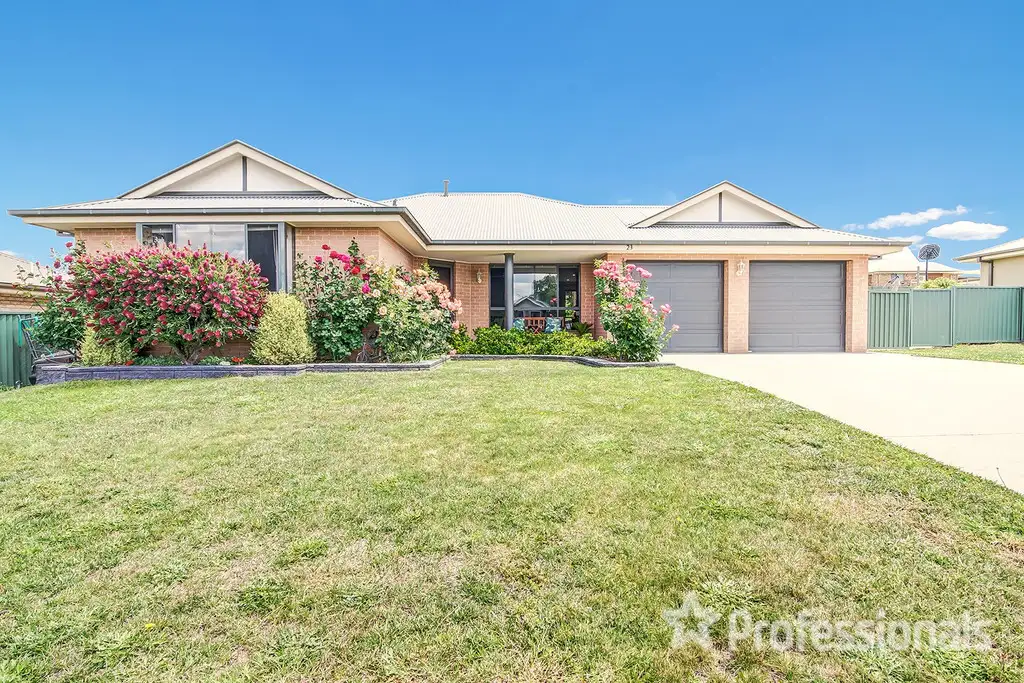 Main view of Homely house listing, 23 Federation Drive, Kelso NSW 2795