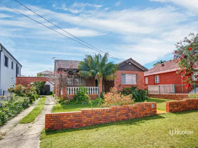 82 Hodge Street, Hurstville NSW 2220