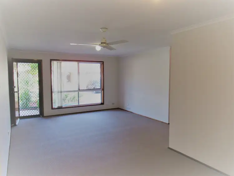 Sixth view of Homely semi-detached listing, 24/11 Kingaroy Avenue, Helensvale QLD 4212