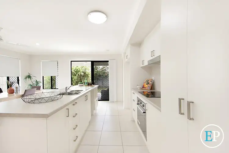 Fourth view of Homely house listing, 10 Thornbush Street, Mount Low QLD 4818