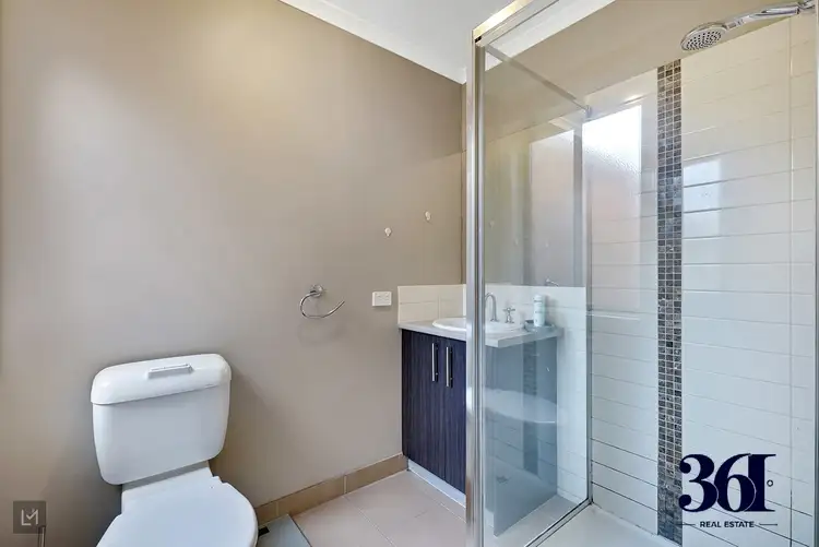 Fourth view of Homely house listing, 7 David Circuit, Hillside VIC 3037