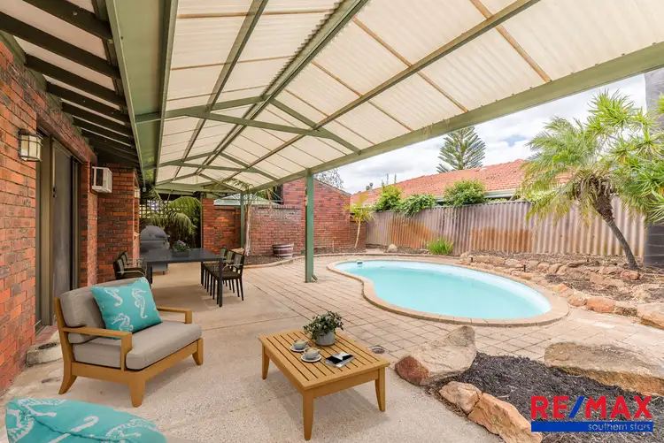 4 Hewison Street, Leeming WA 6149