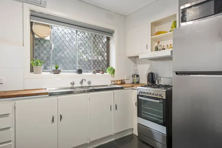 Third view of Homely apartment listing, 2/10 Loeman Street, Essendon VIC 3040