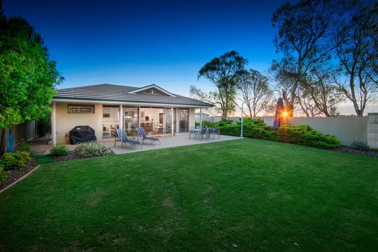 7 Mawson Walk, Sandhurst VIC 3977