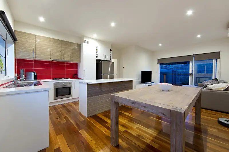 Main view of Homely townhouse listing, 10 Nott Avenue, Frankston VIC 3199