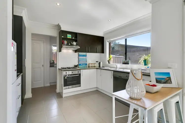 3/10 Fellowes Street, Seaford VIC 3198