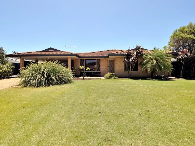 Main view of Homely house listing, 3 Fitzroy Close, Cooloongup WA 6168