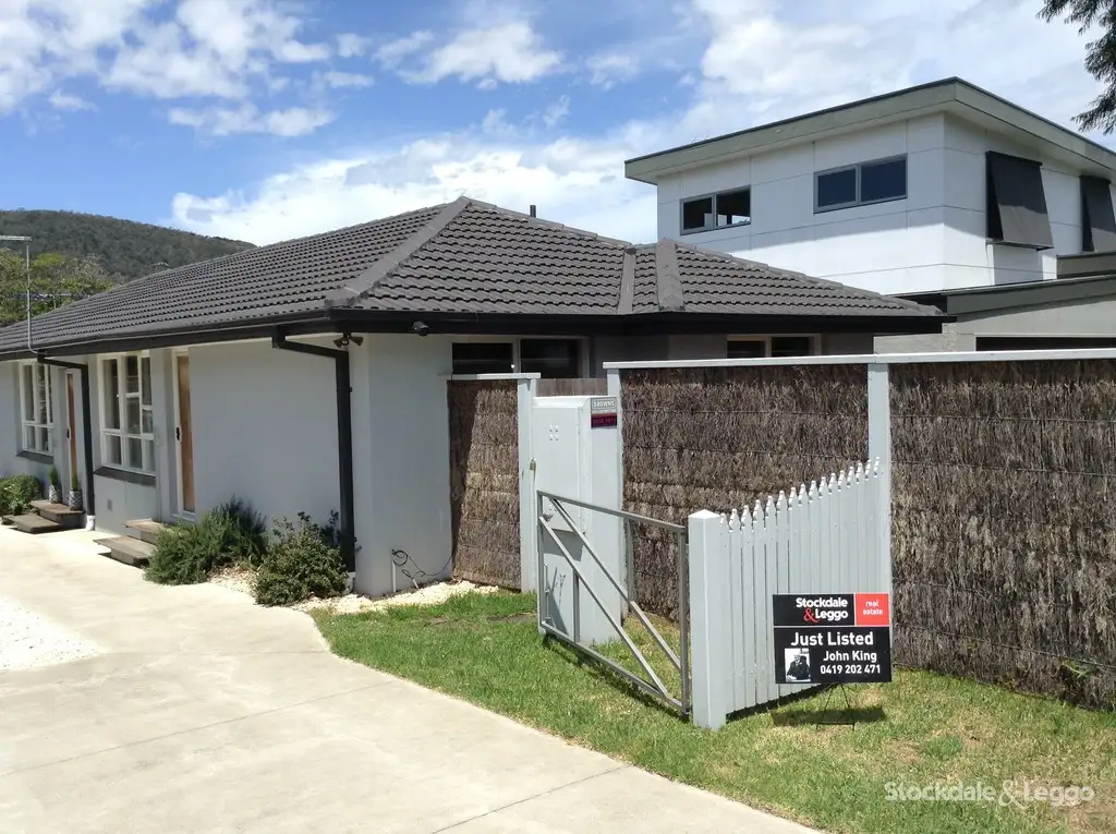 Main view of Homely house listing, 4/21 Wattle Place, Mccrae VIC 3938