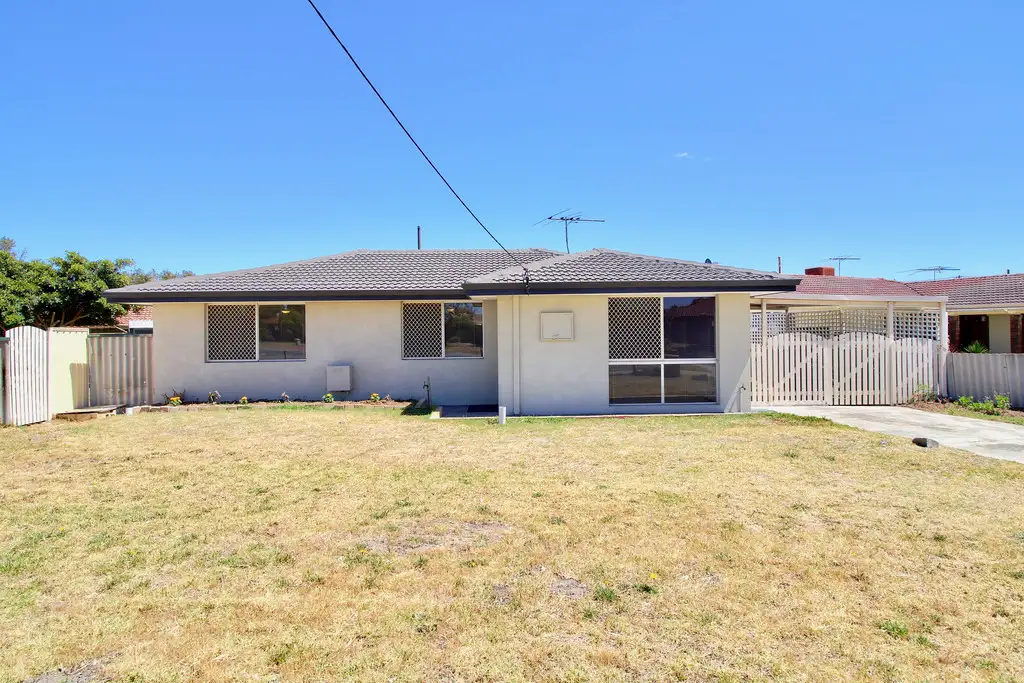 Main view of Homely house listing, 19 Cambridge Crescent, Cooloongup WA 6168