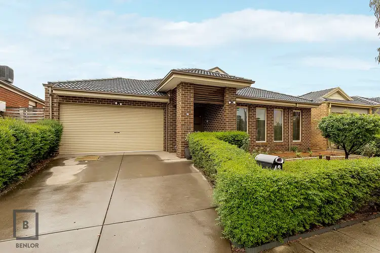 42 Pedder Street, Manor Lakes VIC 3024