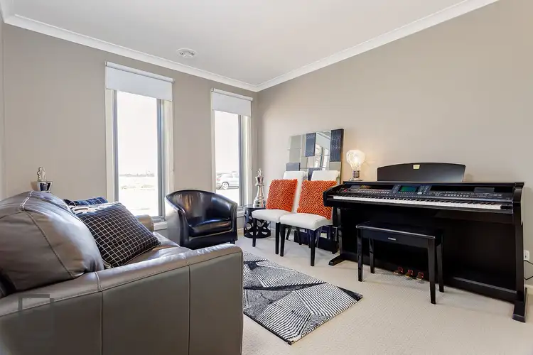 Fifth view of Homely house listing, 2 Fishbone Avenue, Werribee VIC 3030
