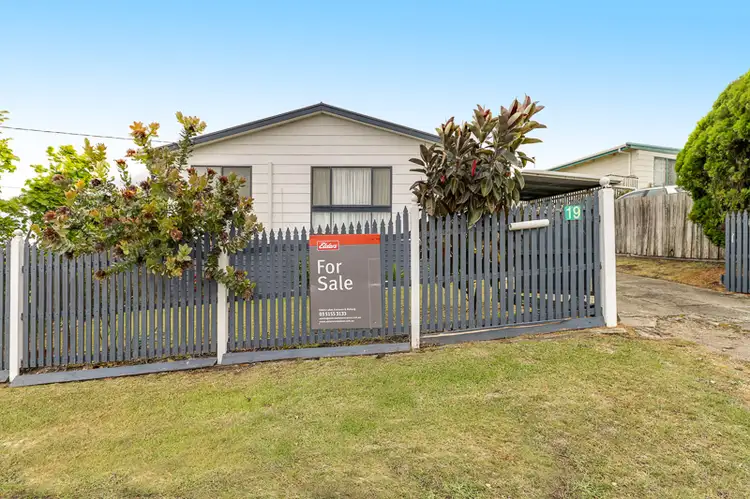 Fourth view of Homely house listing, 19 West Crescent, Lakes Entrance VIC 3909