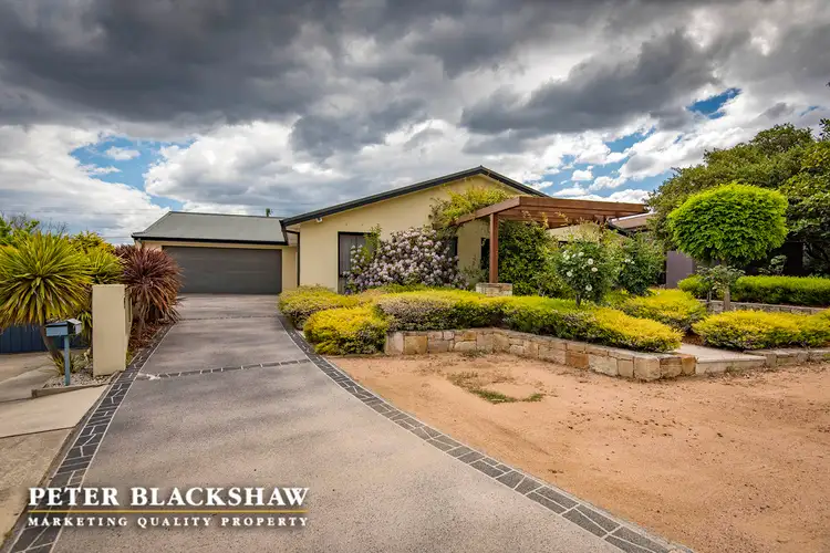 20 Chataway Crescent, Fadden ACT 2904