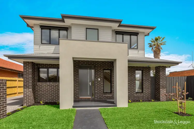 1/3 Charles Street, Hadfield VIC 3046
