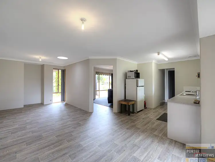 Fourth view of Homely house listing, 2 Breeze Court, Gosnells WA 6110
