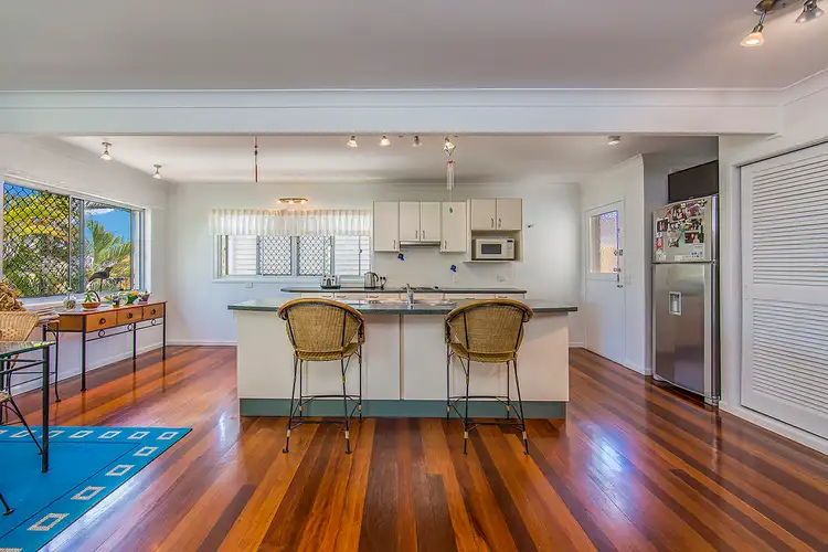 Fifth view of Homely house listing, 2 Joanna Street, Clontarf QLD 4019