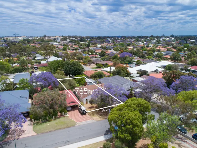 12 Rogerson Road, Mount Pleasant WA 6153