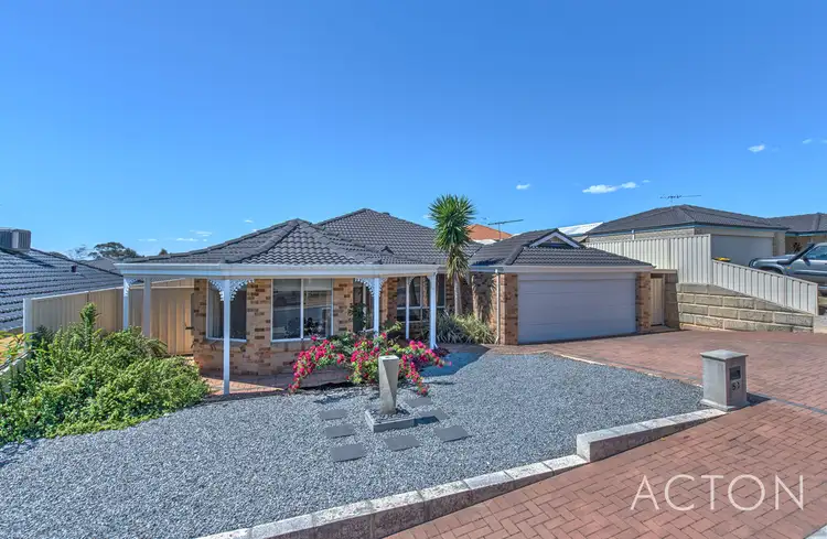 53 Kirkstall Drive, Hocking WA 6065