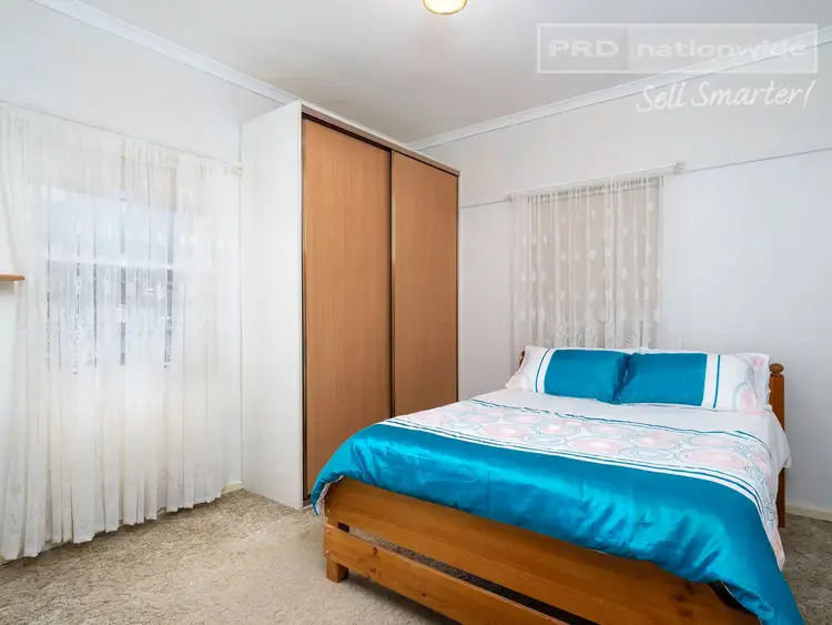 Seventh view of Homely house listing, 19 Bluett Crescent, Turvey Park NSW 2650