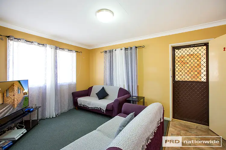 Sixth view of Homely unit listing, 2/60 Kathleen Street, Tamworth NSW 2340