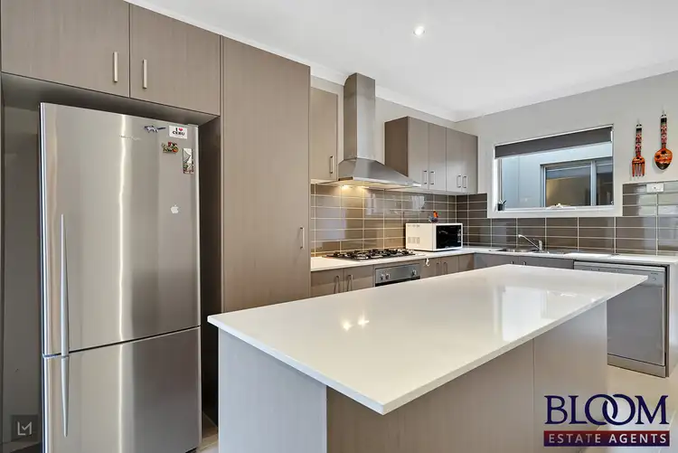 Seventh view of Homely house listing, 2/22 Starflower way, Truganina VIC 3029