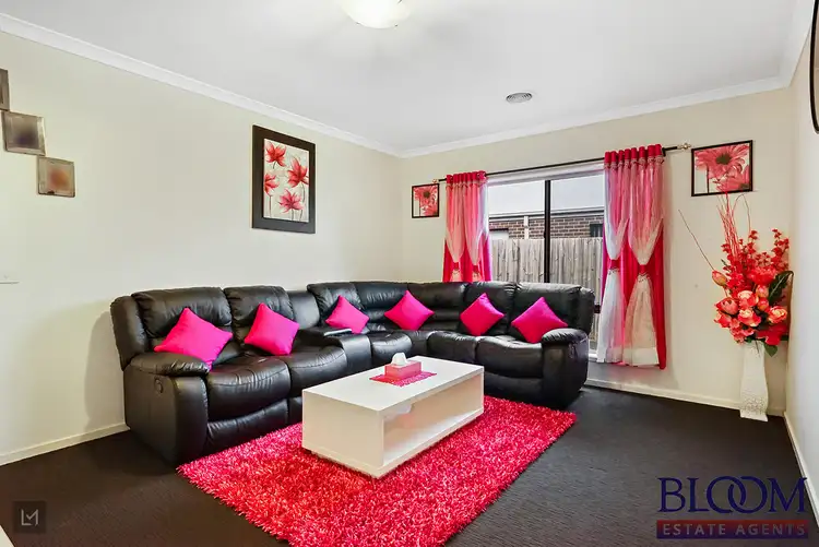 Seventh view of Homely house listing, 8 Barmera Way, Truganina VIC 3029