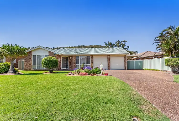75 Shoreline Drive, Fingal Bay NSW 2315