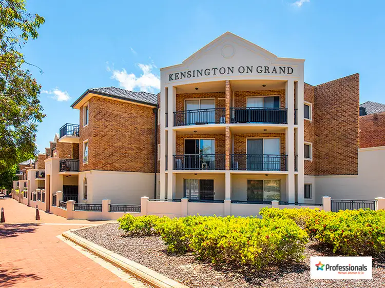 14/101 Grand Boulevard, Joondalup WA 6027