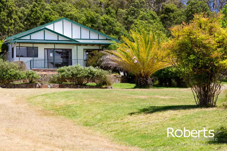 25 Main Road, Exeter TAS 7275