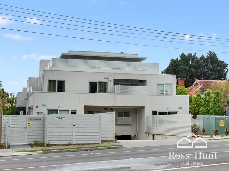 103 /813 Toorak Road