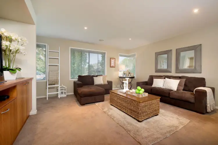 Third view of Homely house listing, 4 Pitcher Place, Wodonga VIC 3690