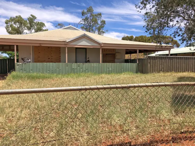 10A & B Sirdar Place, Mount Magnet WA 6638