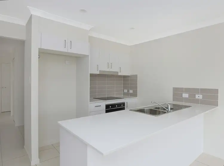 Second view of Homely semi-detached listing, 1/7 Shelby Street, Glenvale QLD 4350