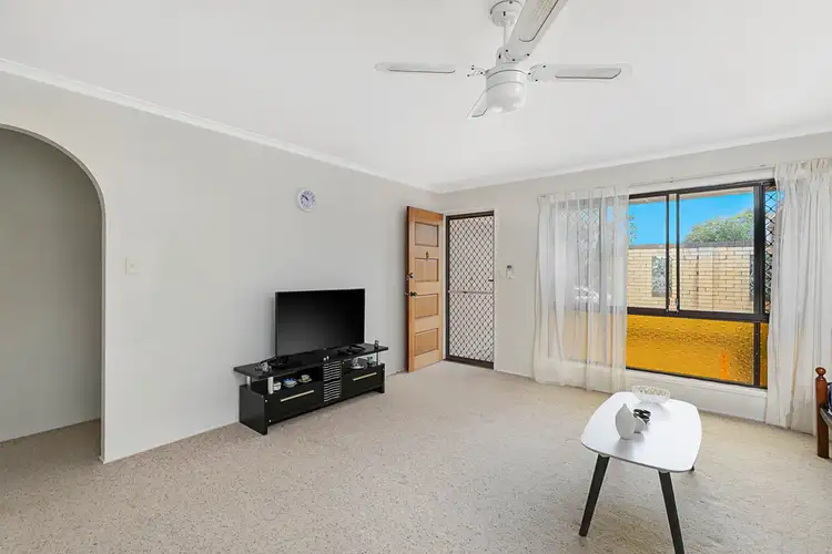Second view of Homely house listing, 32 Kingston Avenue, Alexandra Hills QLD 4161