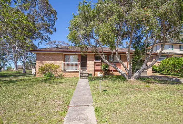 143 The Parkway, Bradbury NSW 2560