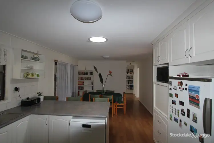 Sixth view of Homely house listing, 2 Eveline Court, Mirboo North VIC 3871
