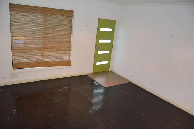 Seventh view of Homely house listing, 4 Myall Crescent, Red Cliffs VIC 3496