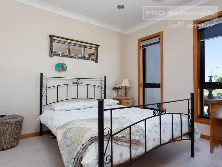 Fifth view of Homely house listing, 26 Dundale Crescent, Estella NSW 2650