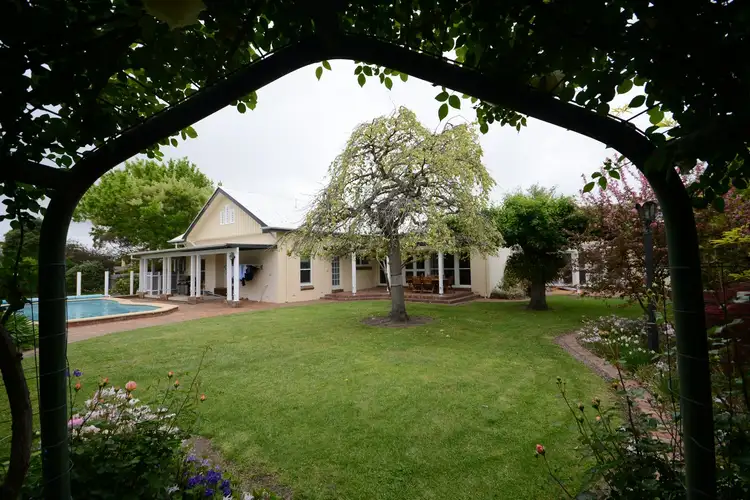 Second view of Homely house listing, 6 Grant Street, Bairnsdale VIC 3875