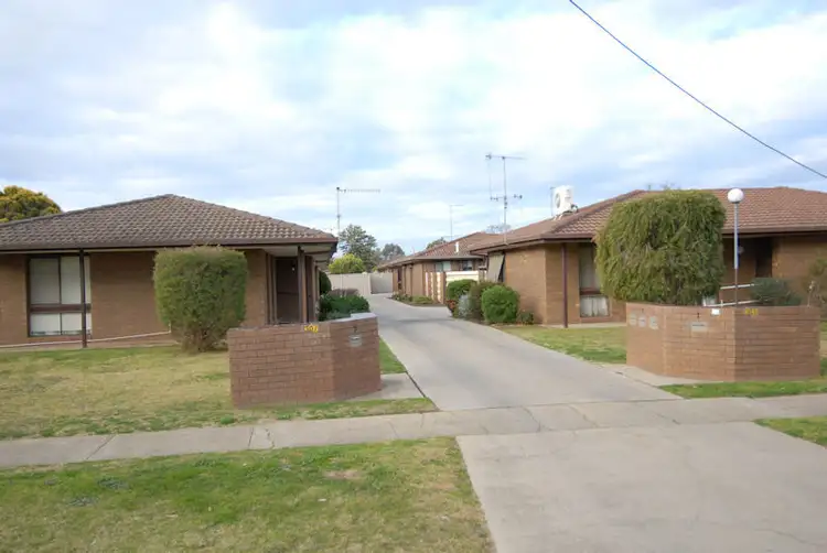Main view of Homely house listing, 2/305 WOOD STREET, Deniliquin NSW 2710
