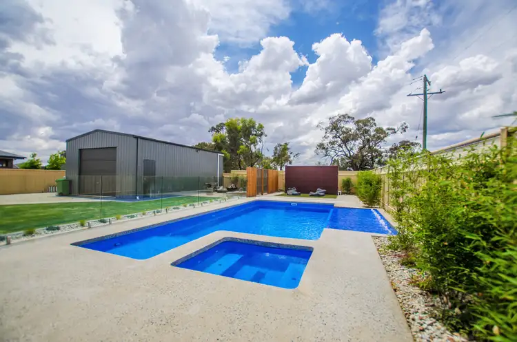 Second view of Homely house listing, 4 Leonard Crt, Echuca VIC 3564